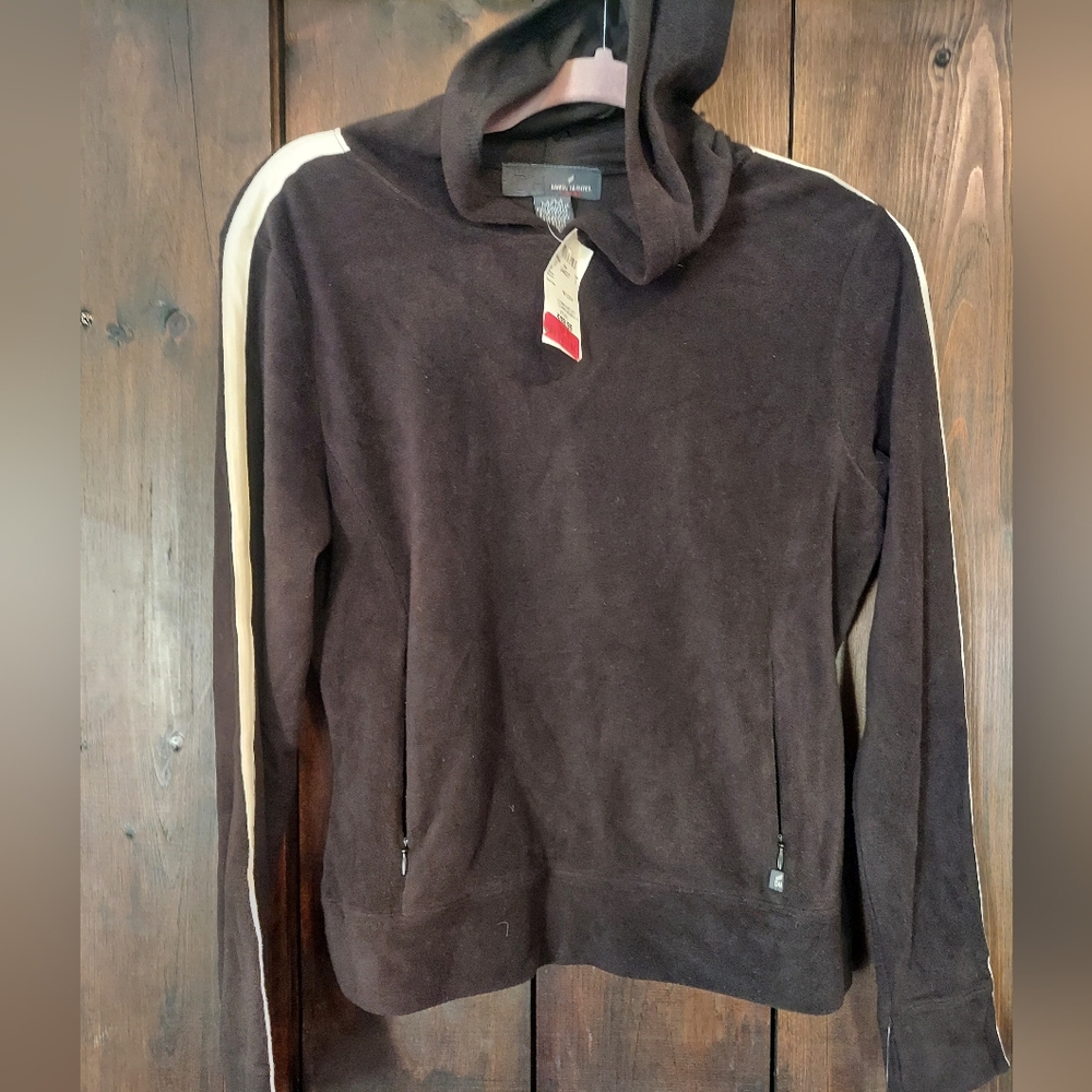 Daniel Hechter Velour Cropped Hoodie